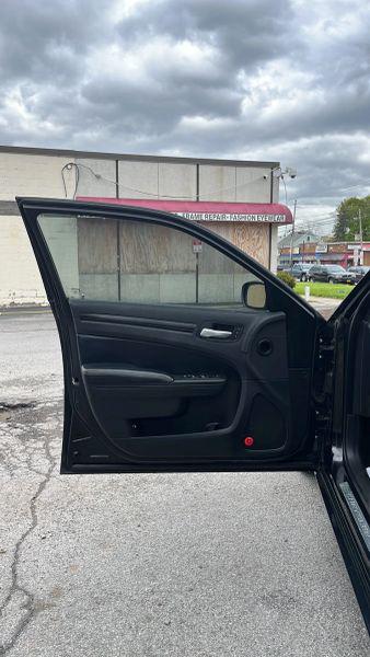 2012 Chrysler 300 S V8