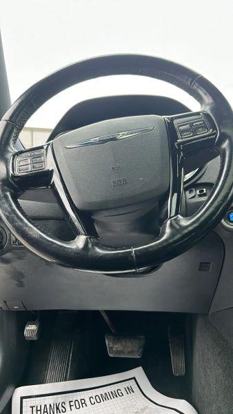 2012 Chrysler 300 S V8