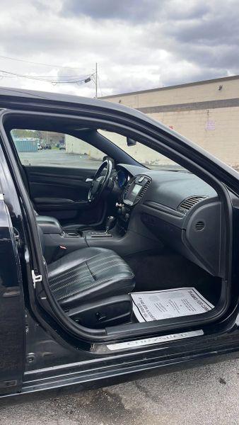 2012 Chrysler 300 S V8