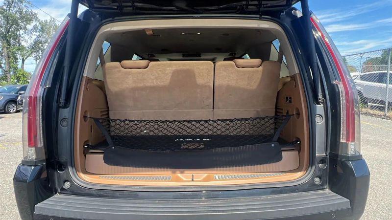 2016 Cadillac Escalade Platinum