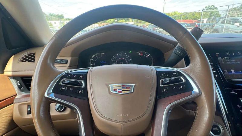 2016 Cadillac Escalade Platinum