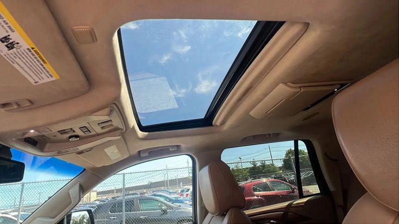 2016 Cadillac Escalade Platinum