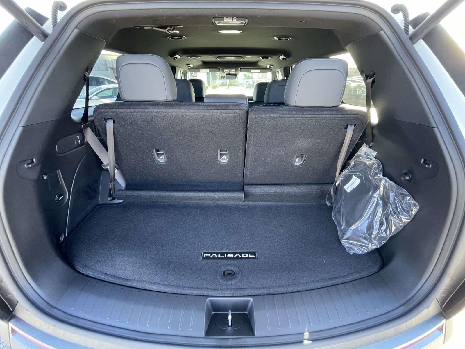 2026 Hyundai Palisade XRT Pro - Photo 9