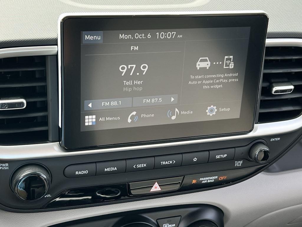 2026 Hyundai Venue SEL - Photo 11