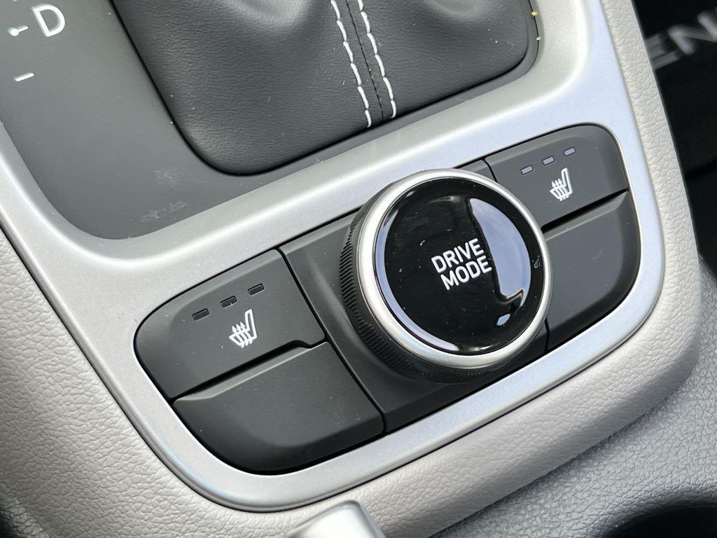 2026 Hyundai Venue SEL - Photo 14