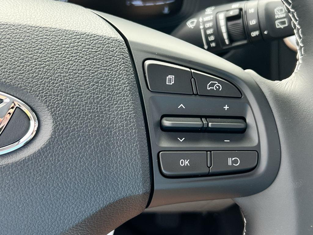 2026 Hyundai Venue SEL - Photo 16