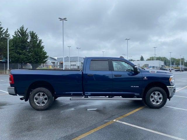 2024 RAM 3500 Big Horn Crew Cab 4x4 8 Box 2024 RAM 3500 Big Horn Crew Cab 4x4 8 Box