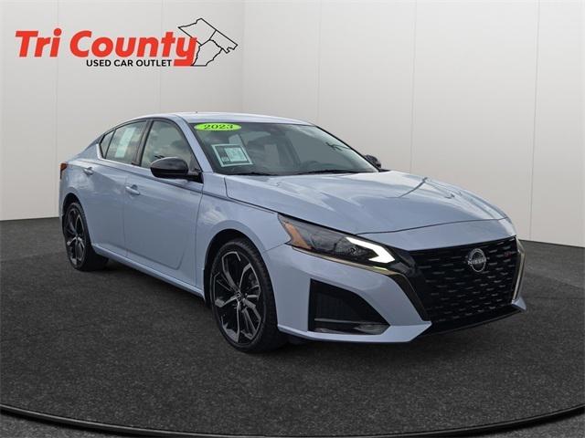 2023 Nissan Altima SR Intelligent AWD