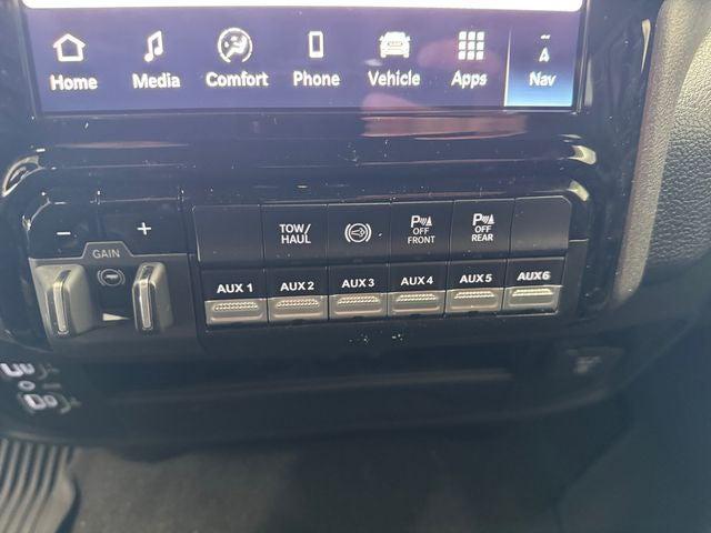 2026 RAM Ram 2500 RAM 2500 BLACK EXPRESS CREW CAB 4X4 64 BOX