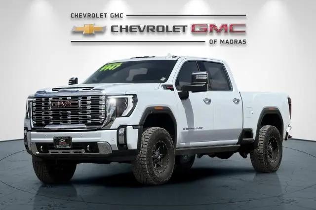 2026 GMC Sierra 2500HD Crew Cab, Standard Bed, Denali, 4WD