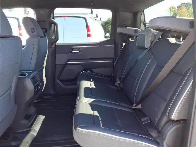 2026 GMC Sierra Standard Range Elevation