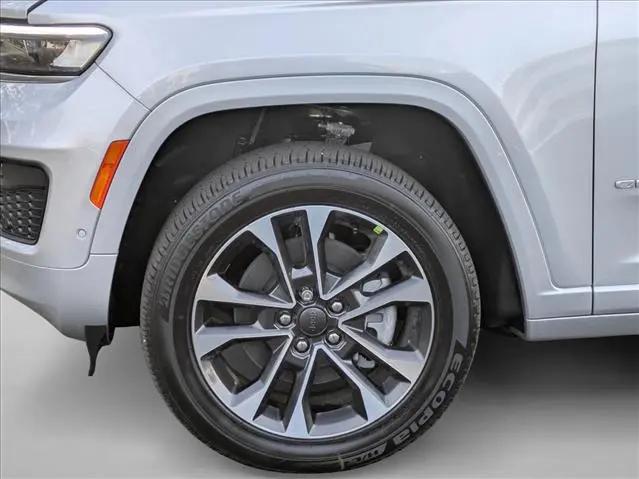 2025 Jeep Grand Cherokee L Overland 4x4