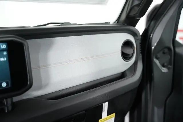 2025 Jeep Wrangler 4-Door Summit 4x4
