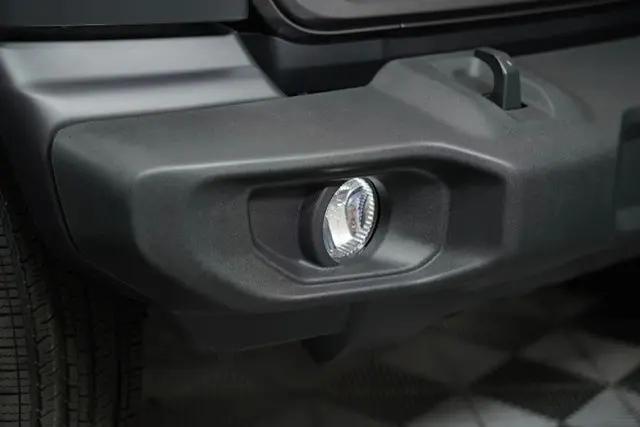 2025 Jeep Wrangler 4-Door Summit 4x4