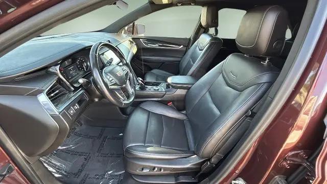 2022 Cadillac XT5 AWD Premium Luxury