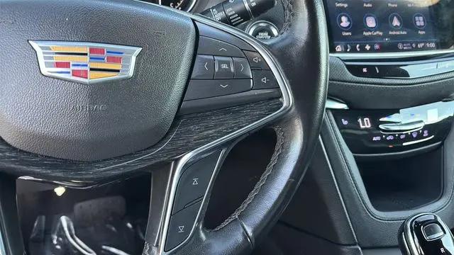 2022 Cadillac XT5 AWD Premium Luxury