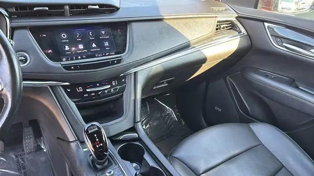 2022 Cadillac XT5 AWD Premium Luxury