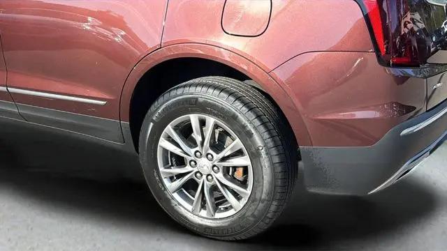 2022 Cadillac XT5 AWD Premium Luxury