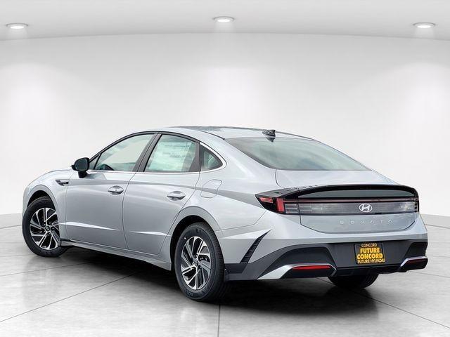 2026 Hyundai Sonata Hybrid Blue