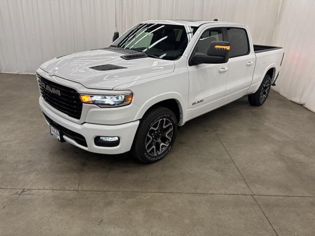 2025 RAM Ram 1500 RAM 1500 LARAMIE CREW CAB 4X4 64 BOX