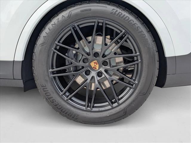 2026 Porsche Cayenne E-Hybrid