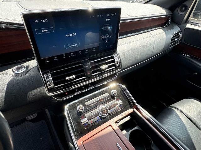 2023 Lincoln Navigator Reserve