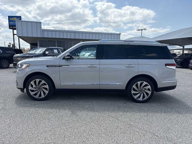 2023 Lincoln Navigator Reserve
