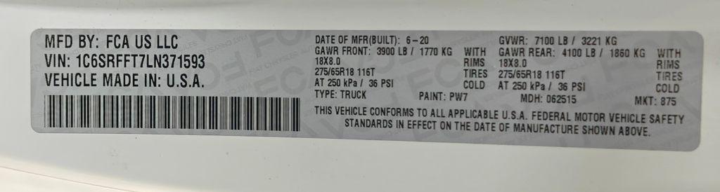 2020 Ram 1500 Big Horn Crew Cab 4x4 5'7" Box
