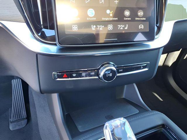 2026 Volvo XC90 Plus, B6 AWD Gas (mild hybrid), Gasoline, Bright, 7 Seats