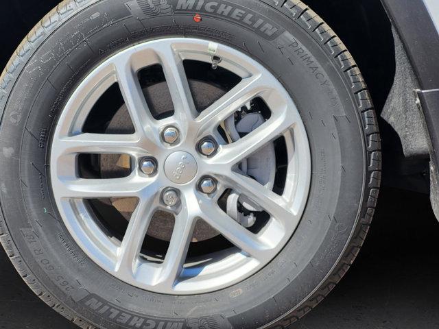 2025 Jeep Grand Cherokee Laredo X 4x4
