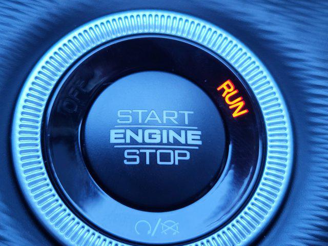 2025 Jeep Grand Cherokee Laredo X 4x4