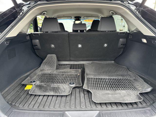 2023 Toyota Venza LE