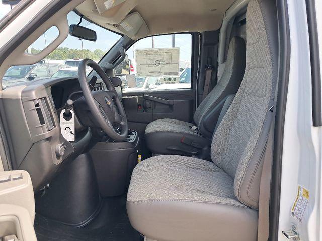 2025 Chevrolet Express Cutaway Work Van