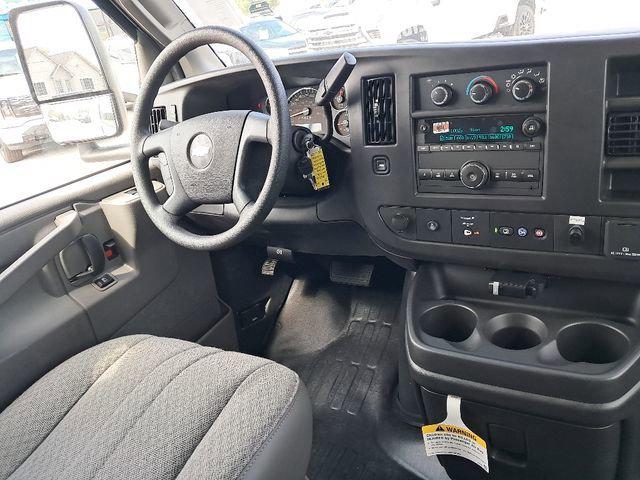 2025 Chevrolet Express Cutaway Work Van