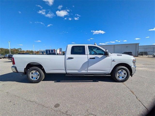 2026 RAM Ram 3500 RAM 3500 TRADESMAN CREW CAB 4X2 8 BOX 2026 RAM Ram 3500 RAM 3500 TRADESMAN CREW CAB 4X2 8 BOX