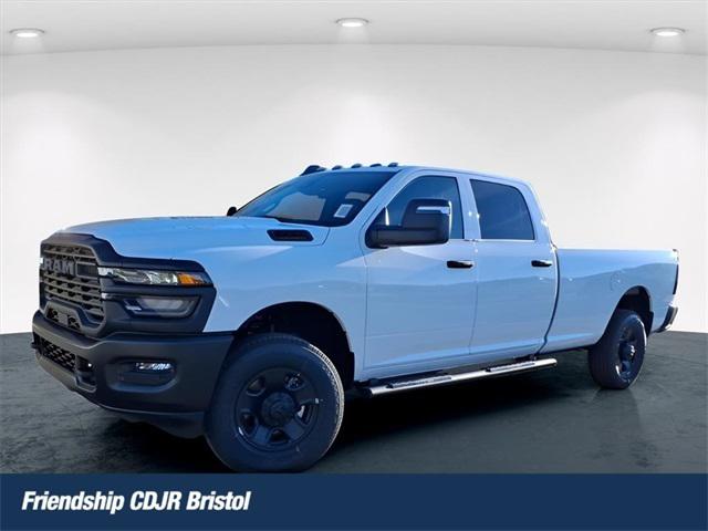 2026 RAM Ram 3500 RAM 3500 TRADESMAN CREW CAB 4X4 8 BOX