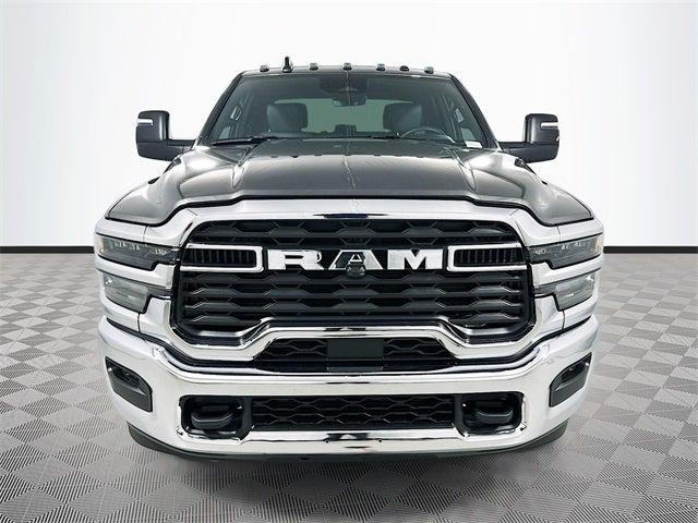 2026 RAM Ram 3500 Chassis Cab RAM 3500 TRADESMAN CREW CAB CHASSIS 4X4 60 CA