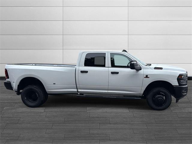 2026 RAM Ram 3500 RAM 3500 TRADESMAN CREW CAB 4X4 8 BOX 2026 RAM Ram 3500 RAM 3500 TRADESMAN CREW CAB 4X4 8 BOX