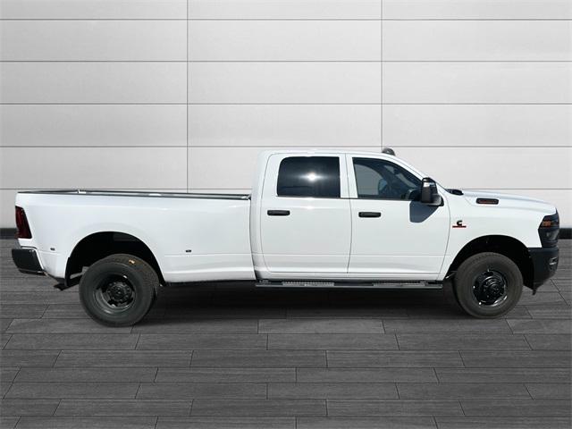 2026 RAM Ram 3500 RAM 3500 TRADESMAN CREW CAB 4X4 8 BOX 2026 RAM Ram 3500 RAM 3500 TRADESMAN CREW CAB 4X4 8 BOX