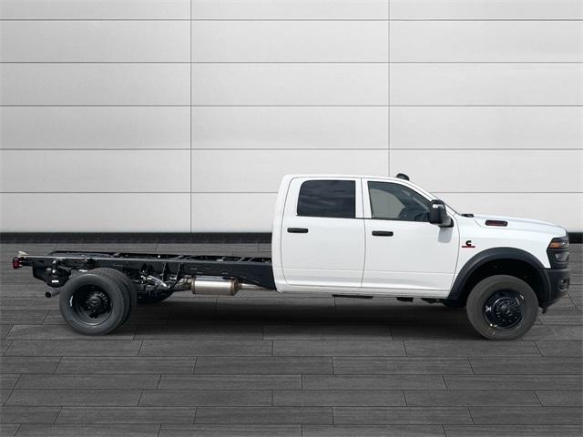 2026 RAM Ram 5500 Chassis Cab RAM 5500 TRADESMAN CHASSIS CREW CAB 4X4 84 CA 2026 RAM Ram 5500 Chassis Cab RAM 5500 TRADESMAN CHASSIS CREW CAB 4X4 84 CA