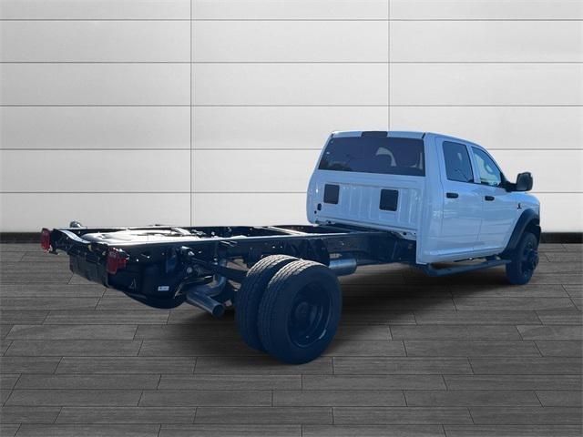 2026 RAM Ram 5500 Chassis Cab RAM 5500 TRADESMAN CHASSIS CREW CAB 4X4 84 CA 2026 RAM Ram 5500 Chassis Cab RAM 5500 TRADESMAN CHASSIS CREW CAB 4X4 84 CA