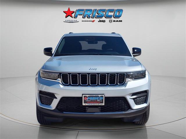 2025 Jeep Grand Cherokee GRAND CHEROKEE LAREDO X 4X2