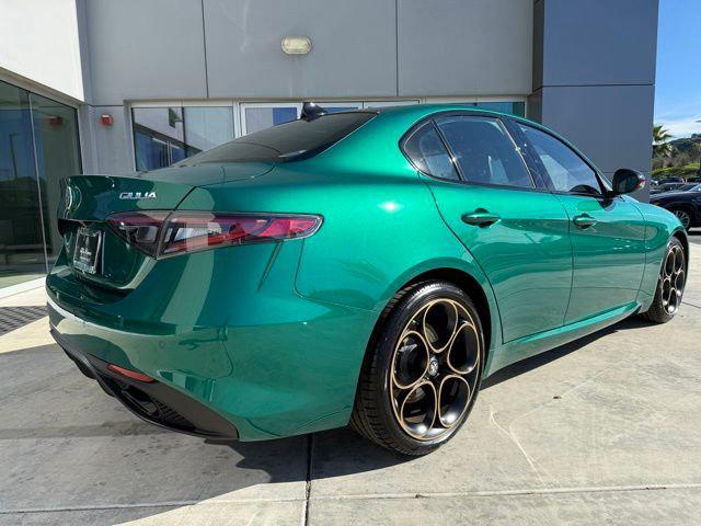 2025 Alfa Romeo Giulia GIULIA INTENSA RWD 2025 Alfa Romeo Giulia GIULIA INTENSA RWD