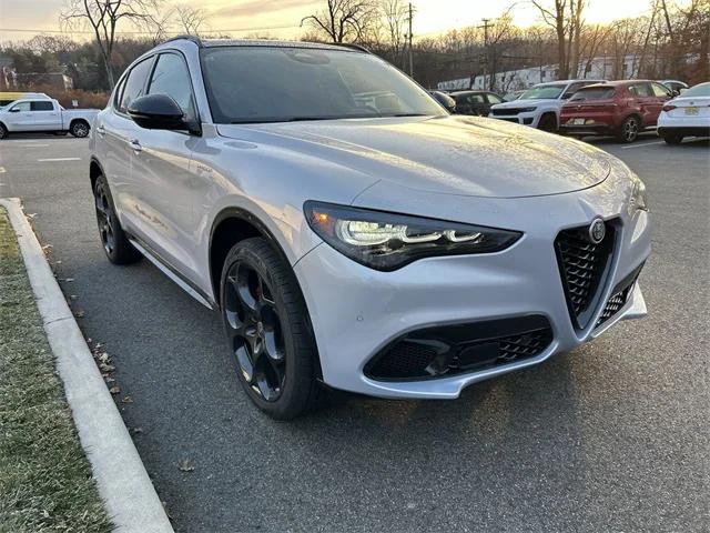 2025 Alfa Romeo Stelvio STELVIO AWD