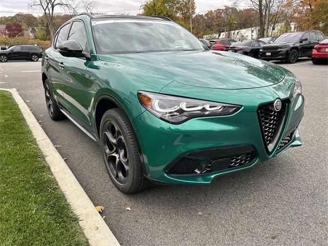 2025 Alfa Romeo Stelvio STELVIO INTENSA AWD 2025 Alfa Romeo Stelvio STELVIO INTENSA AWD