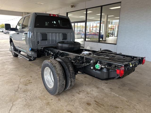 2026 RAM Ram 3500 Chassis Cab RAM 3500 TRADESMAN CREW CAB CHASSIS 4X4 60 CA 2026 RAM Ram 3500 Chassis Cab RAM 3500 TRADESMAN CREW CAB CHASSIS 4X4 60 CA