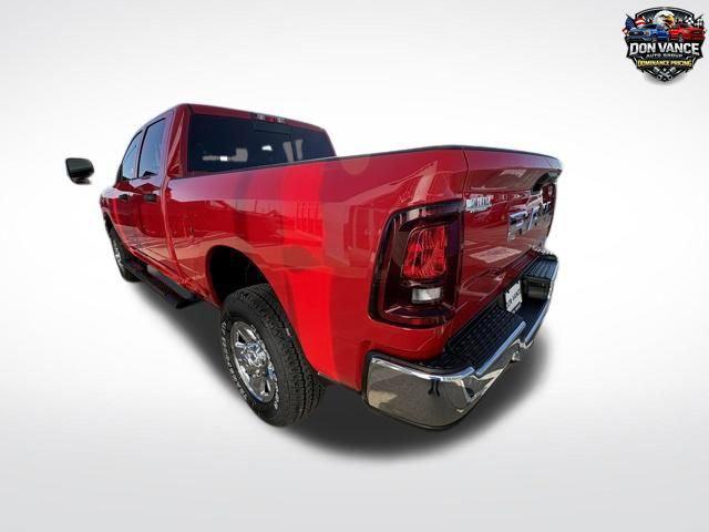 2026 RAM Ram 2500 RAM 2500 TRADESMAN CREW CAB 4X4 64 BOX