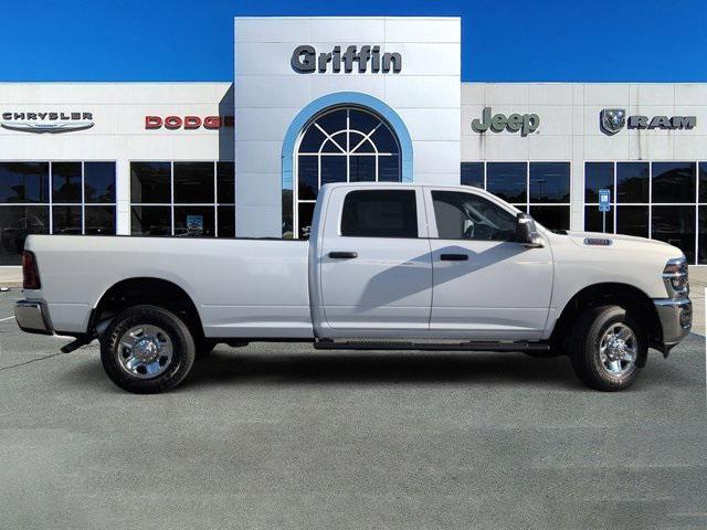 2026 RAM Ram 2500 RAM 2500 TRADESMAN CREW CAB 4X4 8 BOX