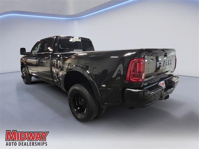 2026 RAM Ram 3500 RAM 3500 LIMITED CREW CAB 4X4 8 BOX