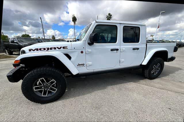2026 Jeep Gladiator GLADIATOR MOJAVE X 4X4